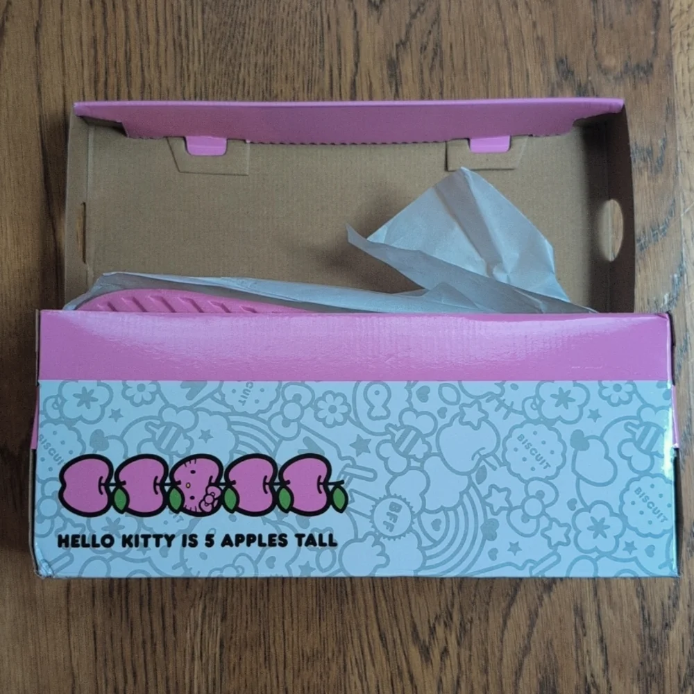 NIB Hello Kitty Multicolor Slide Sandals Angel Hello Kitty Kids Size 3 Ground Up